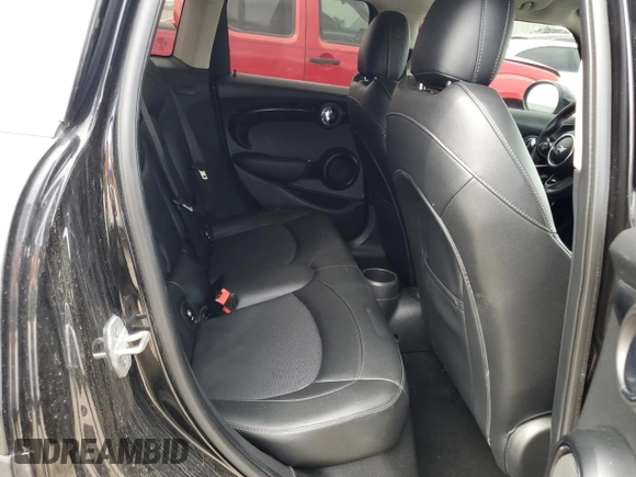 2019 MINI Hardtop 4 Door Cooper S с VIN WMWXU3C58K2H87220, выставлен на аукционе Copart как лот 55775665 с пробегом 54 404 миль миль и Списание • Salvage title. История ставок и продаж доступна на DreamBid. Изображение 10.