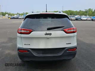 2018 Jeep Cherokee Latitude с VIN 1C4PJMCB9JD587082, выставлен на аукционе Copart как лот 59495835 с пробегом 118 841 миль миль и Чистый • Clean title. История ставок и продаж доступна на DreamBid. Изображение 6.