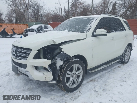 2013 Mercedes-Benz M 350 with VIN 4JGDA2EB9DA160460, listed as a IAAI auction lot 41415957 with 112,947 mi miles and . Bid and sale history available at DreamBid. Image 2.