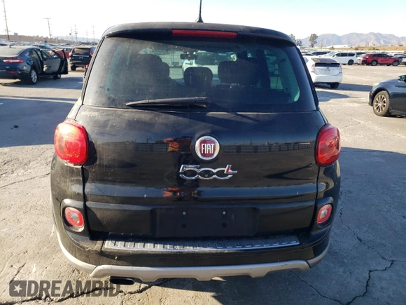 2014 FIAT 500L Trekking with VIN ZFBCFADH3EZ018810, listed as a Copart auction lot 78833464 with 103,258 mi miles and Clean Title. Bid and sale history available at carsss.com. Image 6.