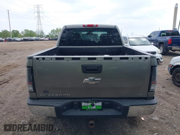 2007 Chevrolet Silverado 1500 LTZ with VIN 2GCEK13M471660691, listed as a IAAI auction lot 42152051 with 210,906 mi miles. Bid and sale history available at carsss.com. Image 16.