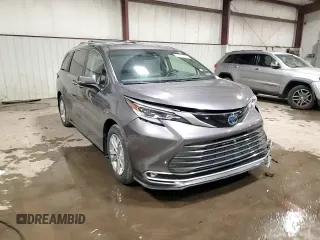 2023 Toyota Sienna Platinum with VIN 5TDESKFC7PS082748, listed as a Copart auction lot 44153015 with 45,382 mi miles and Salvage Title. Bid and sale history available at DreamBid. Image 14.