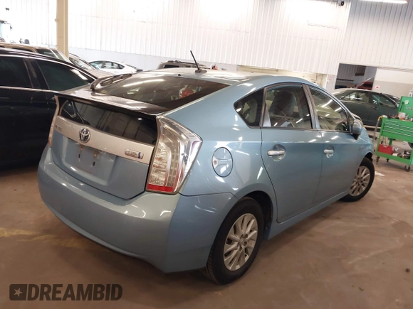2013 Toyota Prius with VIN JTDKN3DP6D3036427, listed as a IAAI auction lot 41883540 with 173,781 mi miles and . Bid and sale history available at DreamBid. Image 4.