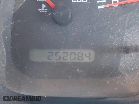 1998 Dodge Dakota SLT with VIN 1B7GG22Y6WS558179, listed as a IAAI auction lot 41673558 with 252,084 mi miles. Bid and sale history available at carsss.com. Image 7.