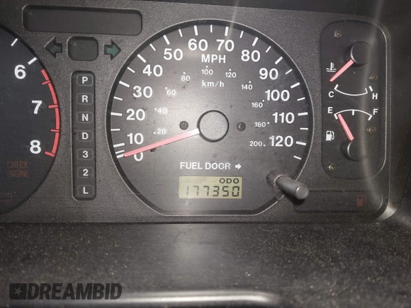 2002 Isuzu Trooper S with VIN JACDJ58X227J02390, listed as a IAAI auction lot 41125455 with 177,350 mi miles and . Bid and sale history available at DreamBid. Image 7.