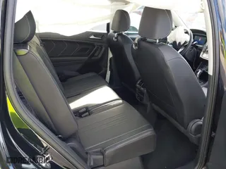 2023 Volkswagen Tiguan SE with VIN 3VV3B7AX9PM062632, listed as a IAAI auction lot 41943020 with 40,995 mi miles. Bid and sale history available at carsss.com. Image 8.