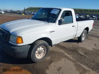 2004 Ford Ranger XL with VIN 1FTYR10D64PA45538, listed as a IAAI auction lot 41606994 with 182,287 mi miles. Bid and sale history available at carsss.com. Image 2.