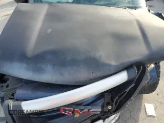 2000 GMC Jimmy Diamond Edition Luxury z VIN 1GKDT13W9Y2305564, wystawiony jako Copart lot #49488665 z przebiegiem 256 410 mil mil oraz Szkoda całkowita • Salvage title. Historia ofert i sprzedaży dostępna na DreamBid. Obrazek 13.