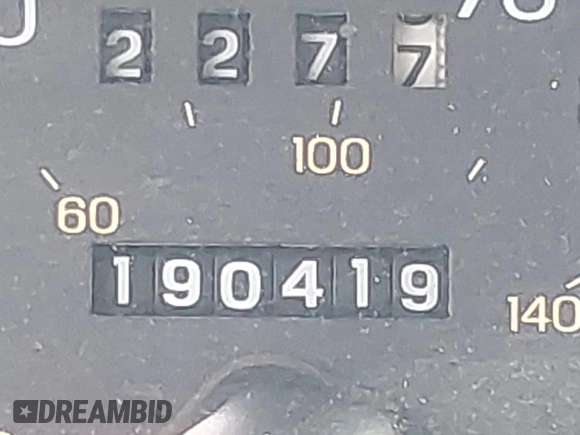 1997 Ford Taurus GL z VIN 1FALP52UXVG180596, wystawiony jako IAAI lot #42463461 z przebiegiem 190 419 mil mil oraz . Historia ofert i sprzedaży dostępna na DreamBid. Obrazek 12.