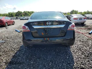 2015 Nissan Altima 2.5 with VIN 1N4AL3AP0FC200673, listed as a Copart auction lot 60158345 with 152,557 mi miles and Salvage title. Bid and sale history available at DreamBid. Image 6.