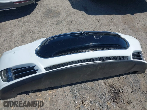 2014 Tesla Model S 60 с VIN 5YJSA1H18EFP29428, выставлен на аукционе IAAI как лот 42690205 с пробегом 54 435 миль миль и . История ставок и продаж доступна на DreamBid. Изображение 12.