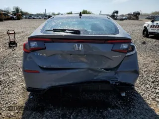 2025 Honda Civic Sport z VIN 19XFL2H83SE011575, wystawiony jako Copart lot #54015775 z przebiegiem 3 001 mil mil oraz Szkoda całkowita • Salvage title. Historia ofert i sprzedaży dostępna na DreamBid. Obrazek 6.