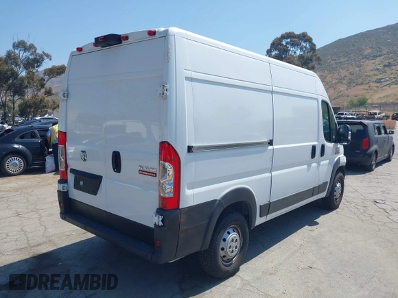 2019 Ram ProMaster Cargo with VIN 3C6TRVBG9KE515865, listed as a IAAI auction lot 42130584 with 123,341 mi miles and . Bid and sale history available at carsss.com. Image 4.