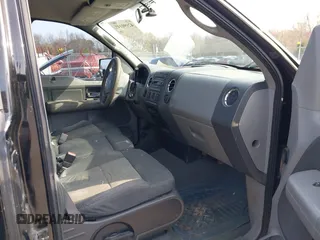2007 Ford F-150 XL with VIN 1FTRF12277NA58372, listed as a IAAI auction lot 42090149 with 224,524 mi miles. Bid and sale history available at carsss.com. Image 5.