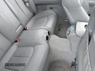 2006 Mercedes-Benz CLK 500 z VIN WDBTK75G66T071327, wystawiony jako IAAI lot #42248652 z przebiegiem 139 038 mil mil oraz . Historia ofert i sprzedaży dostępna na DreamBid. Obrazek 8.