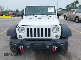 2018 Jeep Wrangler Unlimited Sport S with VIN 1C4BJWDG7JL895132, listed as a IAAI auction lot 42435993 with 71,394 mi miles and . Bid and sale history available at DreamBid. Image 12.