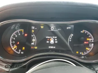 2021 Jeep Grand Cherokee High Altitude with VIN 1C4RJFCG5MC736971, listed as a Copart auction lot 42074705 with 37,490 mi miles and Salvage title. Bid and sale history available at DreamBid. Image 9.