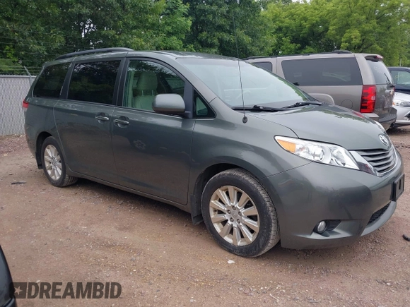 2014 Toyota Sienna Limited with VIN 5TDDK3DC5ES083785, listed as a IAAI auction lot 42559682 with 168,244 mi miles and . Bid and sale history available at DreamBid. Image 1.
