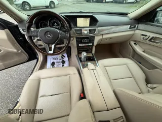2014 Mercedes-Benz E 350 Luxury with VIN WDDHF8JB3EA885821, listed as a Copart auction lot 60853215 with 163,195 mi miles and Clean title. Bid and sale history available at DreamBid. Image 9.