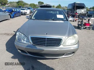 2004 Mercedes-Benz S-Class 4.3L with VIN WDBNG83J14A406775, listed as a IAAI auction lot 41442333 with 77,463 mi miles. Bid and sale history available at carsss.com. Image 6.