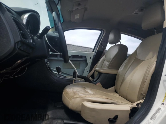 2013 Chrysler 200 Limited with VIN 1C3CCBCG0DN600426, listed as a Copart auction lot 50247225 with 164,088 mi miles and Salvage Title. Bid and sale history available at carsss.com. Image 7.