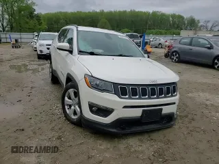 2020 Jeep Compass Latitude with VIN 3C4NJDBB8LT197354, listed as a Copart auction lot 52043745 with 82,189 mi miles and Salvage Title. Bid and sale history available at DreamBid. Image 11.