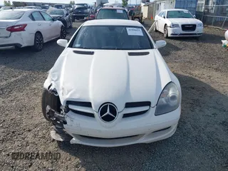 2008 Mercedes-Benz SLK 280 z VIN WDBWK54F68F189017, wystawiony jako IAAI lot #41990622 z przebiegiem 92 741 mil mil oraz . Historia ofert i sprzedaży dostępna na DreamBid. Obrazek 12.