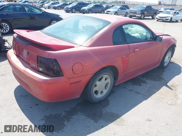 2000 Ford Mustang with VIN 1FAFP4047YF304313, listed as a IAAI auction lot 42397594 with 139,016 mi miles and . Bid and sale history available at DreamBid. Image 4.