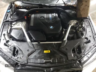2023 BMW 5 Series 530e z VIN WBA13AG00PCM94423, wystawiony jako Copart lot #41517625 z przebiegiem 16 339 mil mil oraz Szkoda całkowita • Salvage title. Historia ofert i sprzedaży dostępna na DreamBid. Obrazek 11.
