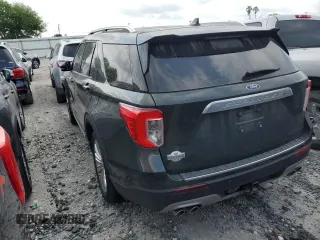 2022 Ford Explorer King Ranch with VIN 1FM5K7LC4NGC46302, listed as a Copart auction lot 49409195 with 33,300 mi miles and Salvage Title. Bid and sale history available at carsss.com. Image 2.