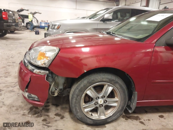 2005 Chevrolet Malibu LT with VIN 1G1ZU54815F247615, listed as a IAAI auction lot 41028831 with 195,269 mi miles. Bid and sale history available at carsss.com. Image 6.