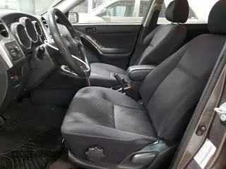 2003 Pontiac Vibe z VIN 5Y2SL62803Z471605, wystawiony jako Copart lot #57714345 z przebiegiem 231 628 mil mil oraz Tytuł czysty. Historia ofert i sprzedaży dostępna na DreamBid. Obrazek 7.