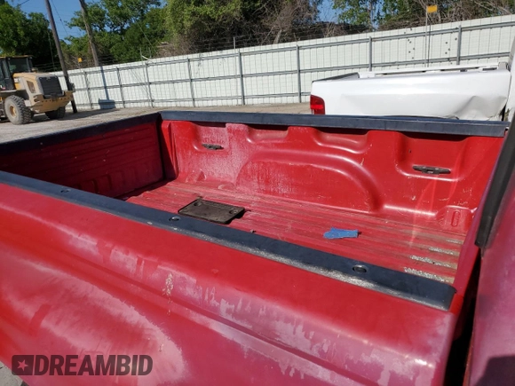 1996 Ford Ranger XL z VIN 1FTCR10A0TPA17975, wystawiony jako Copart lot #52577195 z przebiegiem 182 160 mil mil oraz Szkoda całkowita • Salvage title. Historia ofert i sprzedaży dostępna na DreamBid. Obrazek 10.
