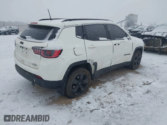 2018 Jeep Compass Latitude with VIN 3C4NJCBB8JT502584, listed as a IAAI auction lot 41559505 with 72,523 mi miles and . Bid and sale history available at DreamBid. Image 4.