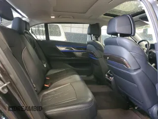 2022 BMW 7 Series 740i xDrive z VIN WBA7T4C02NCH59103, wystawiony jako Copart lot #58295555 z przebiegiem 86 540 mil mil oraz Tytuł czysty. Historia ofert i sprzedaży dostępna na DreamBid. Obrazek 10.