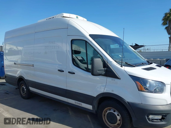 2022 Ford Transit Cargo z VIN 1FTBW3X83NKA36099, wystawiony jako IAAI lot #41966836 z przebiegiem 116 881 mil mil oraz . Historia ofert i sprzedaży dostępna na DreamBid. Obrazek 13.
