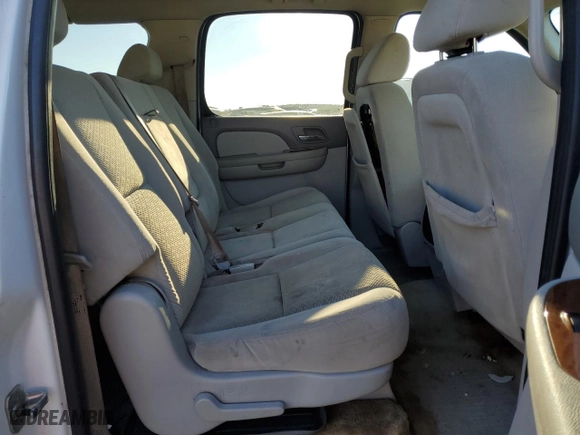 2007 GMC Yukon XL SLT with VIN 1GKFK16347J209889, listed as a Copart auction lot 89247685 with 179,886 mi miles and Salvage Title. Bid and sale history available at carsss.com. Image 11.
