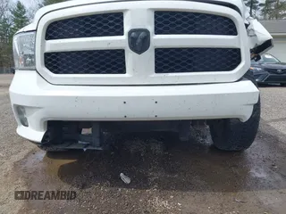 2015 Ram 1500 Express z VIN 1C6RR7KT3FS647476, wystawiony jako IAAI lot #41987391 z przebiegiem 150 000 mil mil oraz . Historia ofert i sprzedaży dostępna na DreamBid. Obrazek 18.
