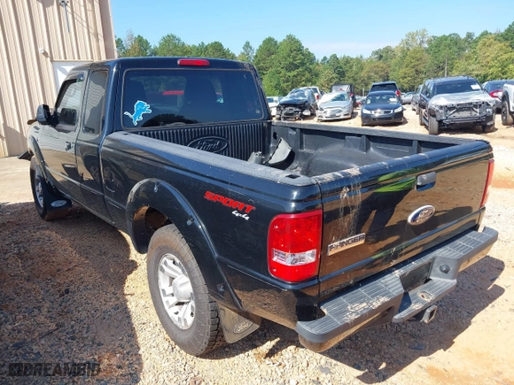 2011 Ford Ranger XLT with VIN 1FTLR4FE5BPA16802, listed as a IAAI auction lot 40502397 with 125,278 mi miles. Bid and sale history available at carsss.com. Image 3.