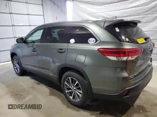 2019 Toyota Highlander SE with VIN 5TDJZRFH6KS937687, listed as a Copart auction lot 51037325 with 50,113 mi miles and Salvage title. Bid and sale history available at DreamBid. Image 2.
