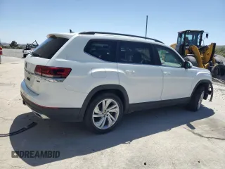 2021 Volkswagen Atlas SE z VIN 1V2HR2CA4MC568201, wystawiony jako Copart lot #57884145 z przebiegiem 49 201 mil mil oraz Czysty tytuł • Clean title. Historia ofert i sprzedaży dostępna na DreamBid. Obrazek 3.