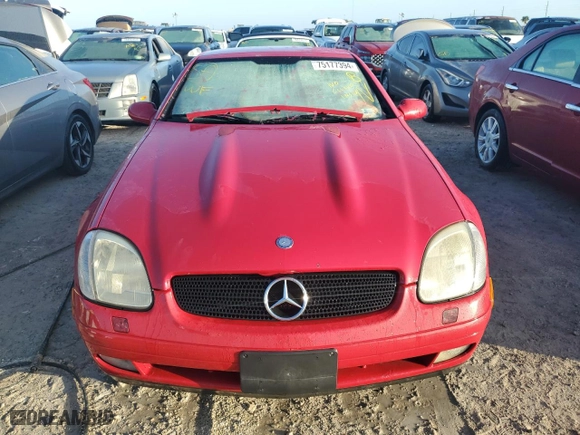 1998 Mercedes-Benz SLK-Class with VIN WDBKK47F9WF069035, listed as a Copart auction lot 75177394 with 0 mi miles and Non Repairable. Bid and sale history available at carsss.com. Image 5.