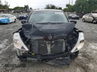 2008 Nissan Versa S z VIN 3N1BC13E58L447065, wystawiony jako Copart lot #52380355 z przebiegiem 151 681 mil mil oraz Szkoda całkowita • Salvage title. Historia ofert i sprzedaży dostępna na DreamBid. Obrazek 5.