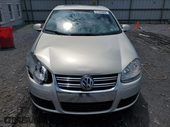2010 Volkswagen Jetta Limited Edition with VIN 3VWRZ7AJ2AM158879, listed as a Copart auction lot 61483065 with 146,206 mi miles and Salvage title. Bid and sale history available at DreamBid. Image 5.