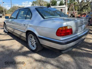 2000 BMW 7 Series 740iL with VIN WBAGH8346YDP07884, listed as a Copart auction lot 46376535 with 165,505 mi miles and Clean Title. Bid and sale history available at carsss.com. Image 3.