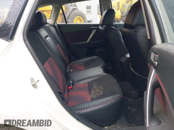 2012 Mazda 3 Mazdaspeed3 Touring z VIN JM1BL1L33C1647308, wystawiony jako IAAI lot #42323622 z przebiegiem 164 350 mil mil oraz . Historia ofert i sprzedaży dostępna na DreamBid. Obrazek 8.