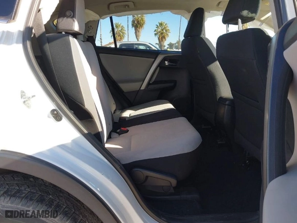 2018 Toyota RAV4 XLE with VIN 2T3WFREV8JW425027, listed as a IAAI auction lot 41272635 with 79,445 mi miles. Bid and sale history available at carsss.com. Image 8.