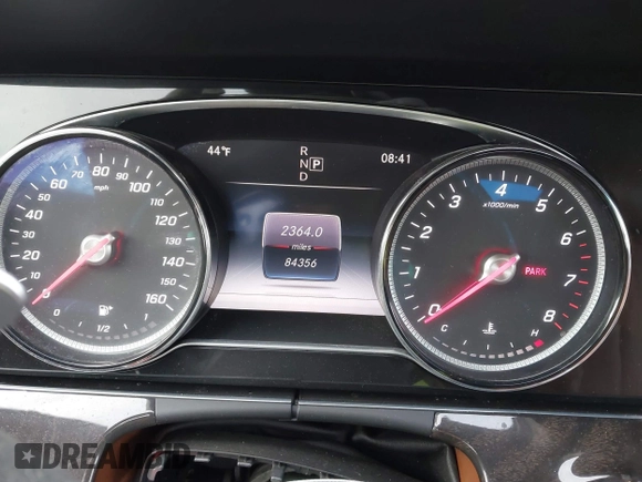 2019 Mercedes-Benz E with VIN WDD1J6HB4KF107584, listed as a IAAI auction lot 41402861 with 84,356 mi miles. Bid and sale history available at carsss.com. Image 7.