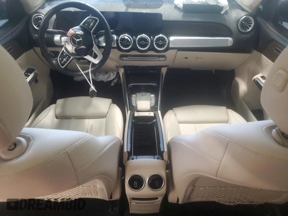2023 Mercedes-Benz GLB 250 с VIN W1N4M4GB6PW302199, выставлен на аукционе Copart как лот 73299664 с пробегом Не указан миль и Списание • Salvage title. История ставок и продаж доступна на DreamBid. Изображение 8.