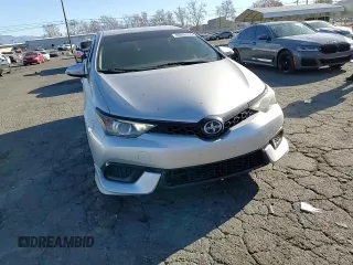 2016 Scion iM z VIN JTNKARJE1GJ505887, wystawiony jako Copart lot #88695115 z przebiegiem 137 491 mil mil oraz Szkoda całkowita • Salvage title. Historia ofert i sprzedaży dostępna na DreamBid. Obrazek 11.